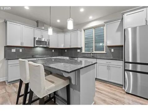 10911 SW Barber Street Wilsonville OR 97070