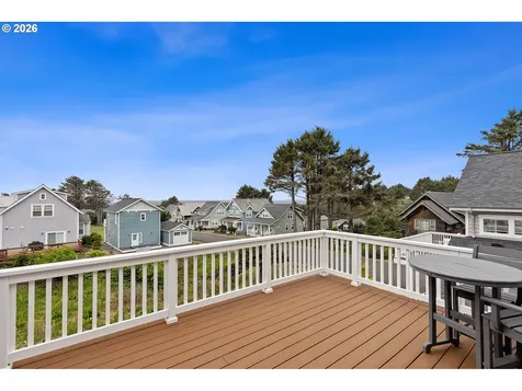 2065 NE Mulberry Loop Lincoln City OR 97367