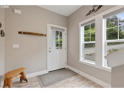 2065 NE Mulberry Loop Lincoln City OR 97367