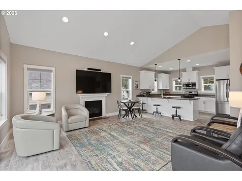 2065 NE Mulberry Loop Lincoln City OR 97367