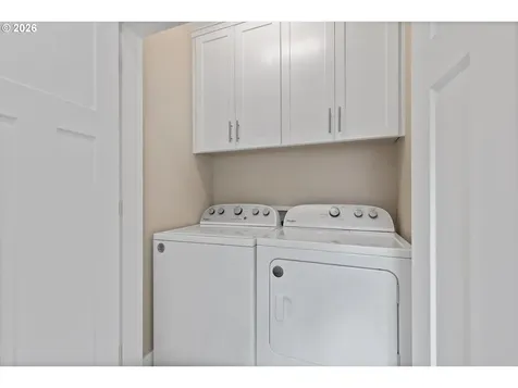 2065 NE Mulberry Loop Lincoln City OR 97367