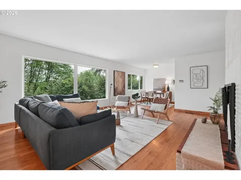 6930 SW Brier Place Portland OR 97219