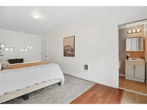6930 SW Brier Place Portland OR 97219