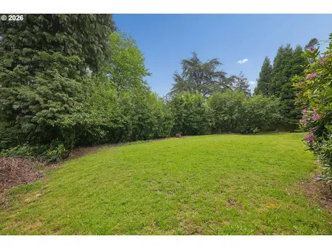 6930 SW Brier Place Portland OR 97219
