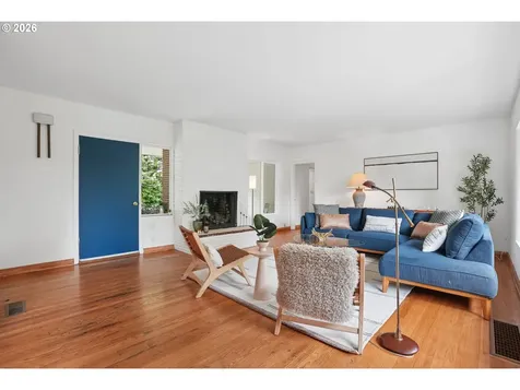 6930 SW Brier Place Portland OR 97219