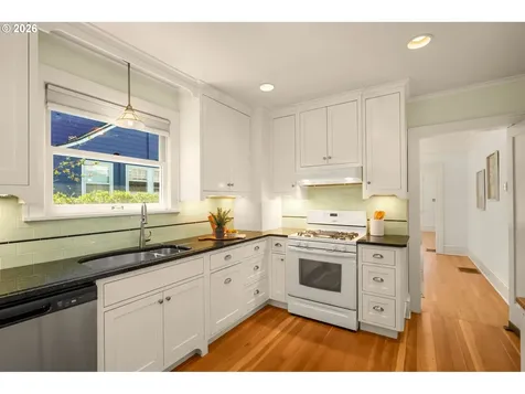 2614 NE 27th Avenue Portland OR 97212