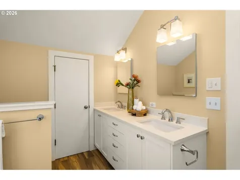 2614 NE 27th Avenue Portland OR 97212
