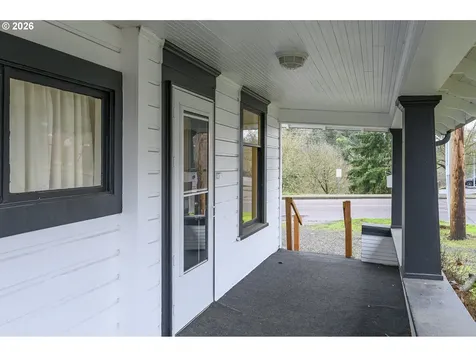102 SE 1st Street Mcminnville OR 97128