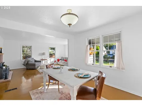 513 NW 9th Street Pendleton OR 97801