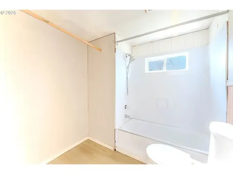 1999 Jansen Way Woodburn OR 97071