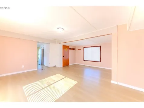 1999 Jansen Way Woodburn OR 97071