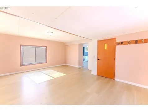1999 Jansen Way Woodburn OR 97071