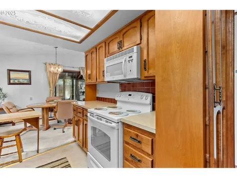 5360 Palisades Drive Lincoln City OR 97367