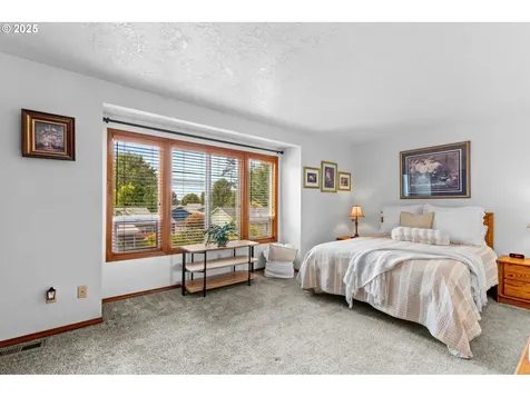 5360 Palisades Drive Lincoln City OR 97367