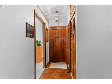 5360 Palisades Drive Lincoln City OR 97367
