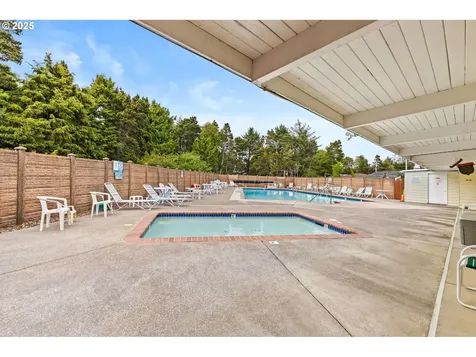5360 Palisades Drive Lincoln City OR 97367