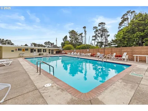 5360 Palisades Drive Lincoln City OR 97367