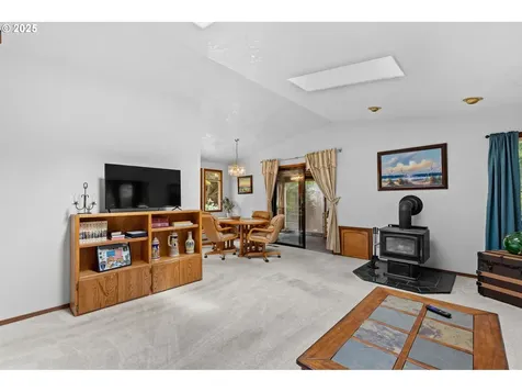 5360 Palisades Drive Lincoln City OR 97367