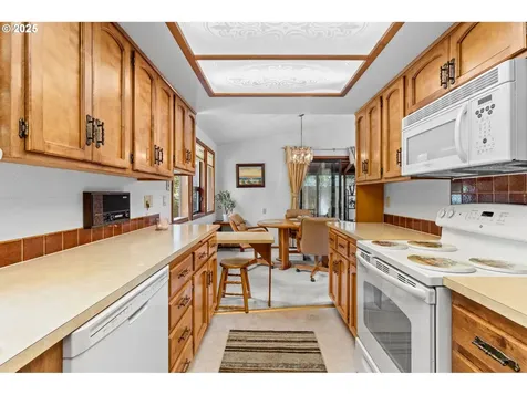 5360 Palisades Drive Lincoln City OR 97367