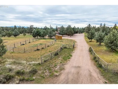 7423 SW Sand Ridge Road Terrebonne OR 97760