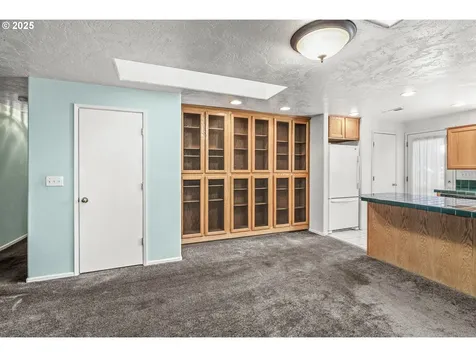 4213 NE 127th Avenue Vancouver WA 98682