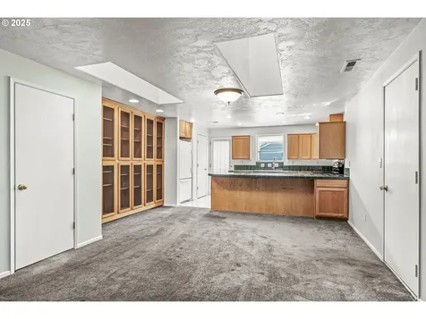 4213 NE 127th Avenue Vancouver WA 98682