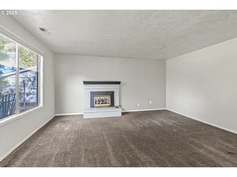 4213 NE 127th Avenue Vancouver WA 98682