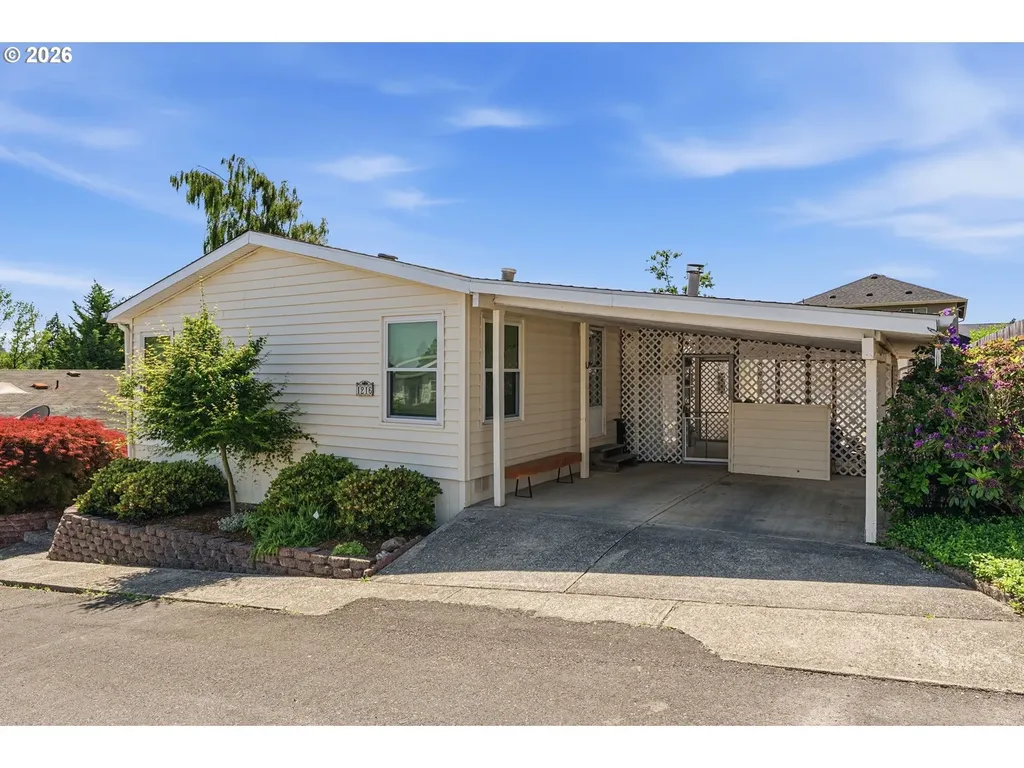 1216 W C Avenue La Center WA 98629