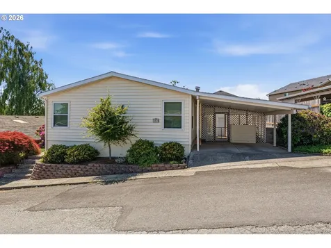 1216 W C Avenue La Center WA 98629