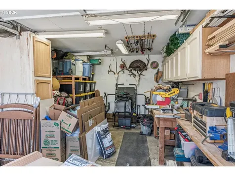 1216 W C Avenue La Center WA 98629
