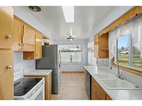 4724 Fir Dell Drive Salem OR 97302