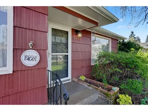 4724 Fir Dell Drive Salem OR 97302