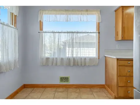 4724 Fir Dell Drive Salem OR 97302