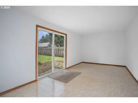 12711 NE 85th Street Vancouver WA 98682