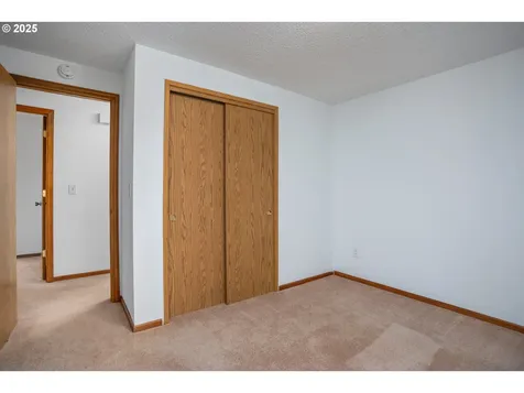 12711 NE 85th Street Vancouver WA 98682