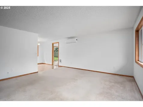 12711 NE 85th Street Vancouver WA 98682