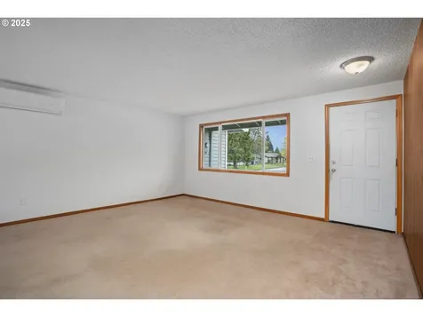 12711 NE 85th Street Vancouver WA 98682