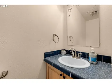 161 Rogers Road Kalama WA 98625