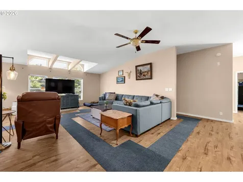 161 Rogers Road Kalama WA 98625