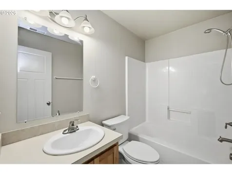 2640 Green Villa Lane Eugene OR 97404