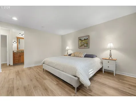 15780 SW Oak Meadow Lane Portland OR 97224