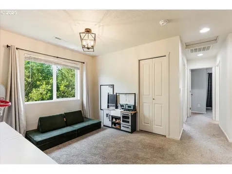 13017 NE 56th Street Vancouver WA 98682