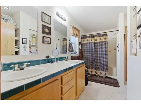 271 Cowlitz Ridge Road Toledo WA 98591