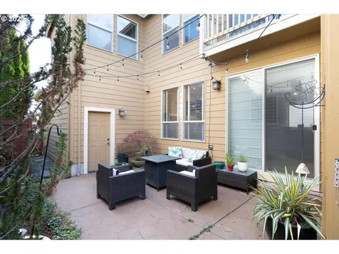 17246 SW Montague Way Portland OR 97224