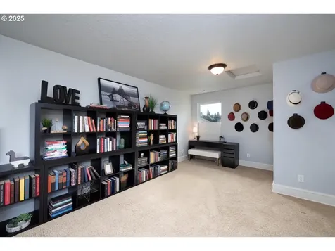 17246 SW Montague Way Portland OR 97224