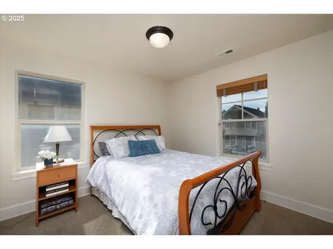 17246 SW Montague Way Portland OR 97224