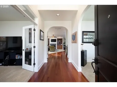 17246 SW Montague Way Portland OR 97224