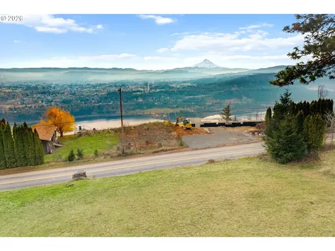 Crestview Lane Underwood WA 98651