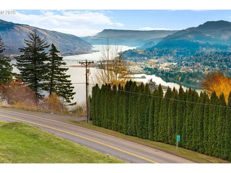 Crestview Lane Underwood WA 98651
