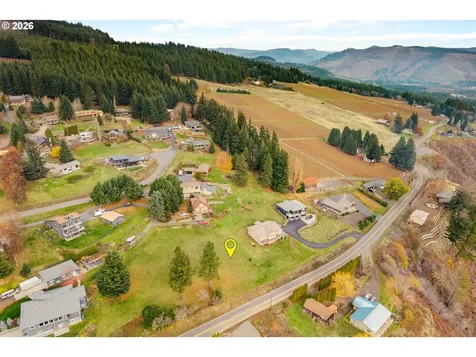 Crestview Lane Underwood WA 98651